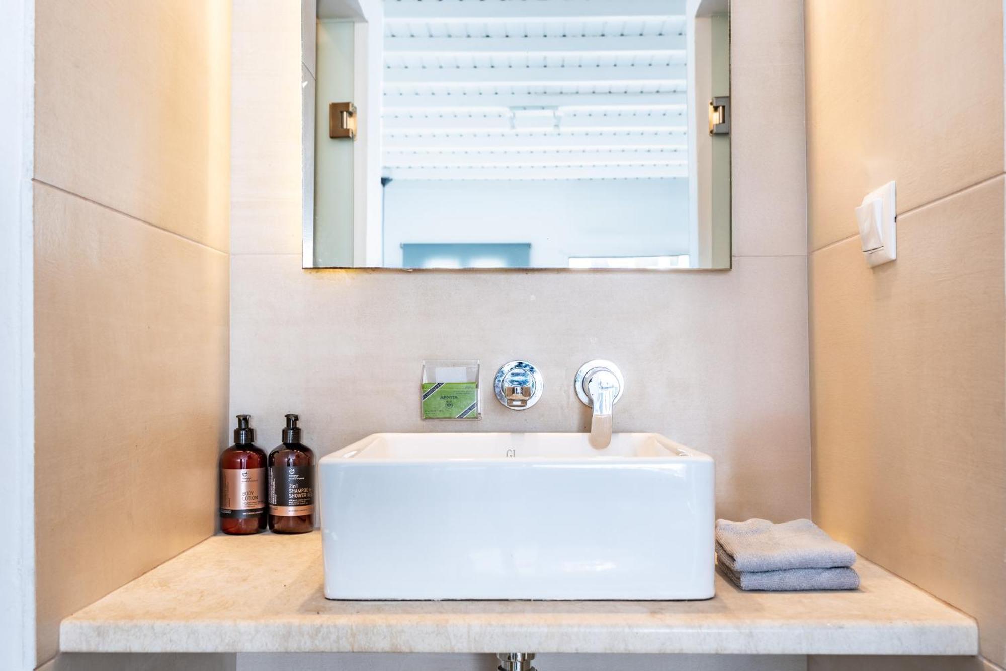 Maison Central By Monocle Mykonos Town Exterior photo